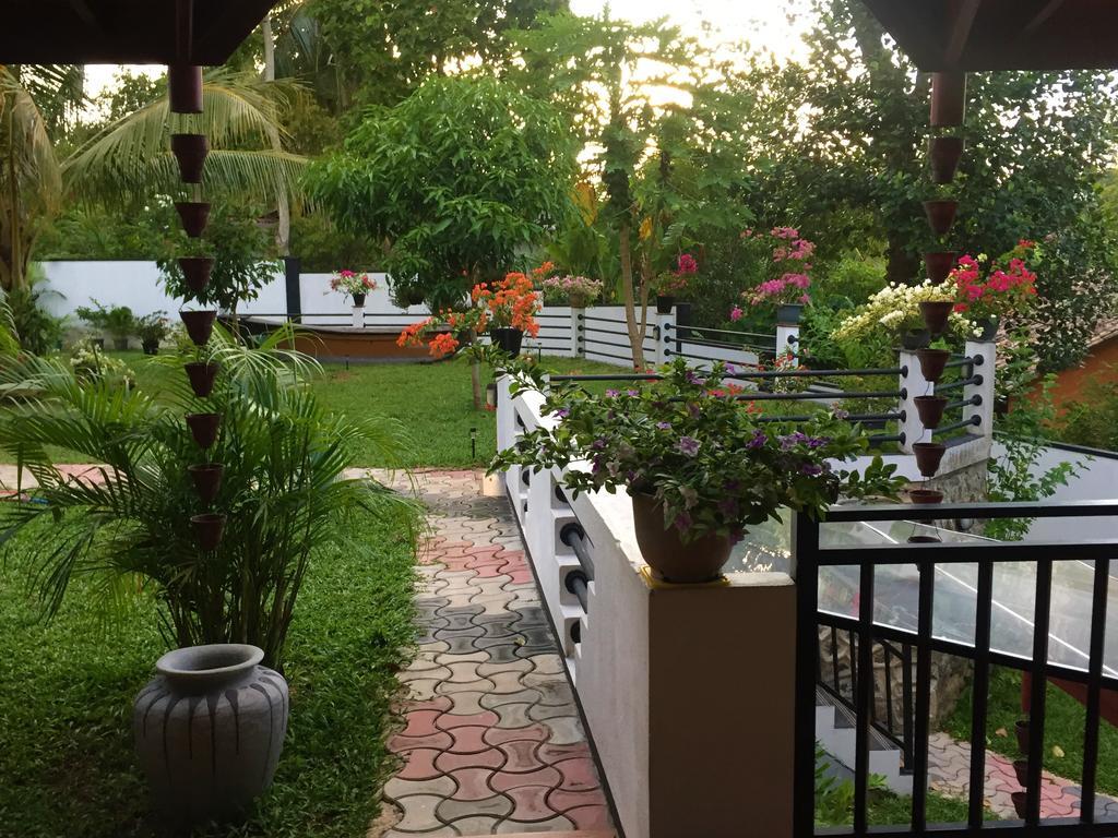 Villa Shanaya Hikkaduwa Dış mekan fotoğraf